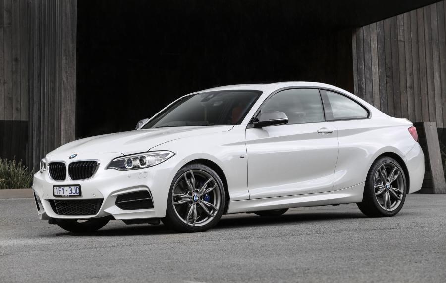  BMW M240i Coupe 2016 года  (AU) (фото 8 из 21)